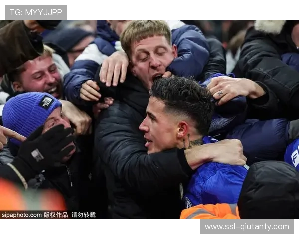 曼城后防告急，格瓦迪奥尔与迪亚斯受伤或将缺阵数周